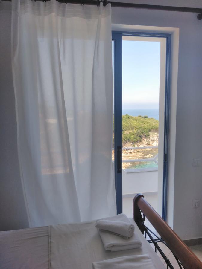 Camera Matrimoniale/Doppia con Letti Singoli con Vista Mare